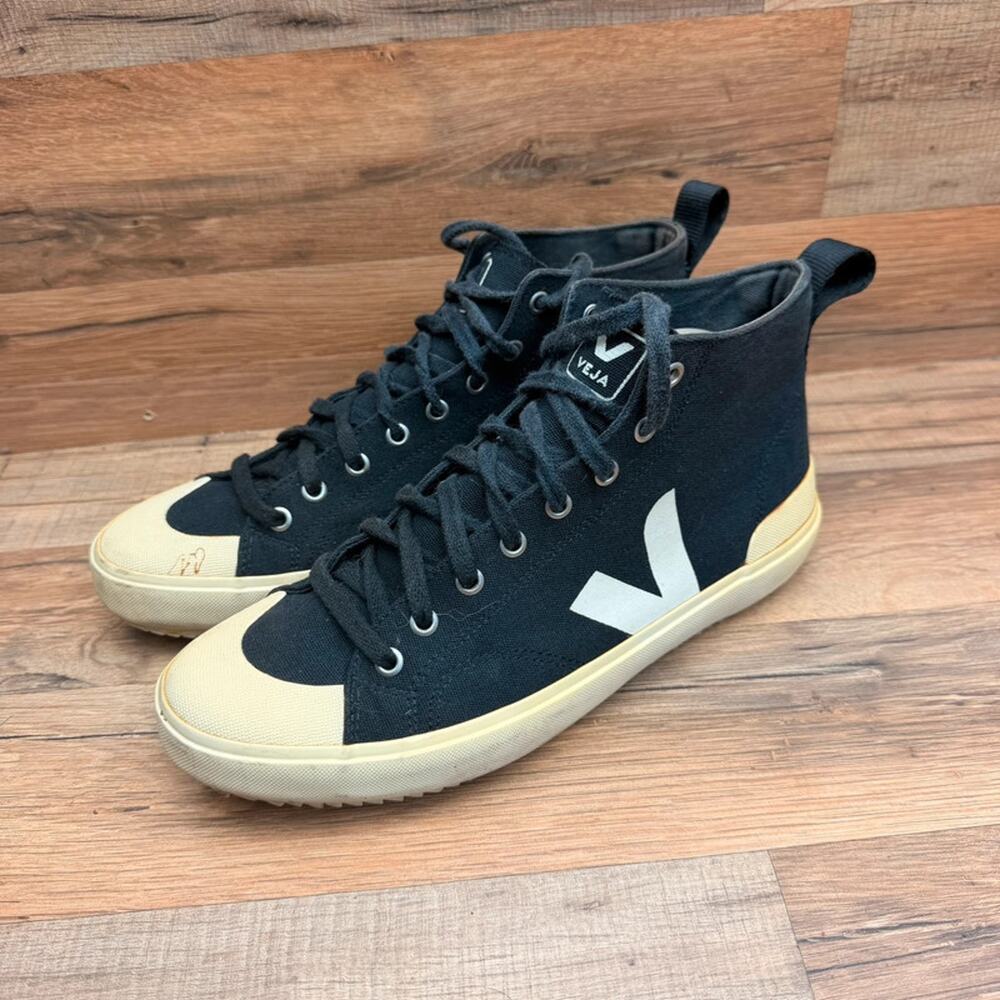 Veja Nova HT High Top men size 8 Sneakers Black Canvas White V Shoes